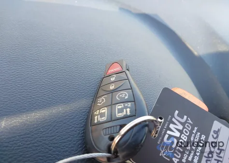 2019 Dodge Grand Caravan Gt z USA, uszkodzony, nr VIN 2C4RDGEG2KR512314